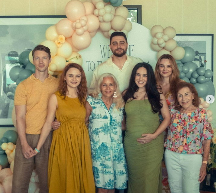 Young & Restless’ Hunter King’s Photos From Sister Kelli’s Baby Shower